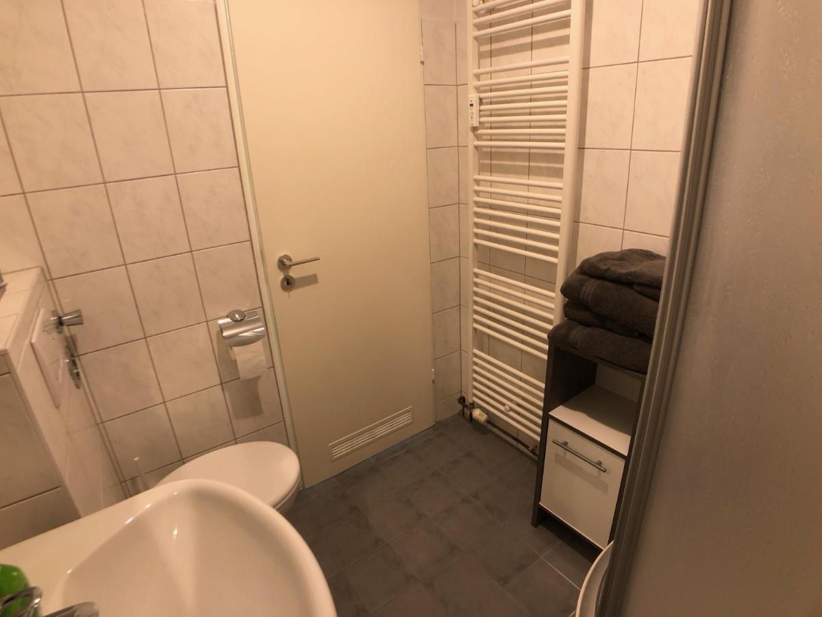 Nur 50M Zum Yachthafen Und 100M Zum Strand Kiel Exteriör bild